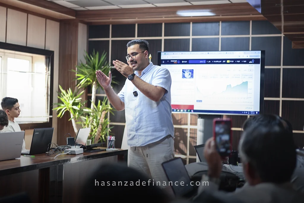 محیط یادگیری و اتاق ترید آکادمی در مشهد